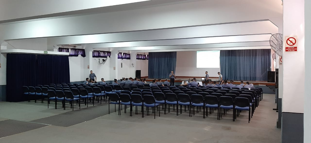 Adjunto la fotito.jpeg